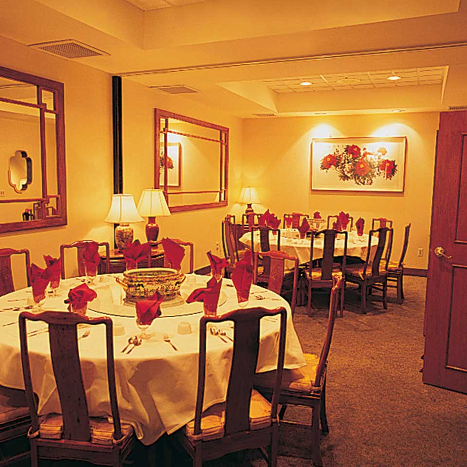 Private dining rooms at Margaret Kuo's Peking, which restaurant which served the best authentic Chinese food at Granite Run Mall